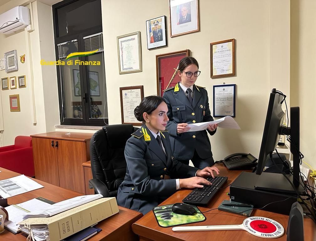 Bancarotta a Vibo Valentia, maxi sequestro da 3,7 milioni di euro: 2 indagati – VIDEO