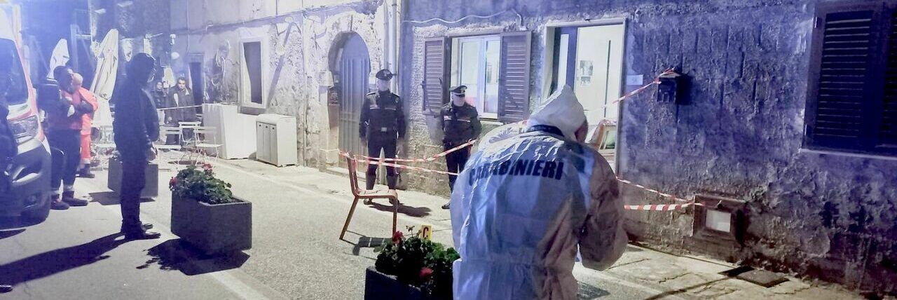 Accoltella a morte la nonna, fermata la nipote 17enne