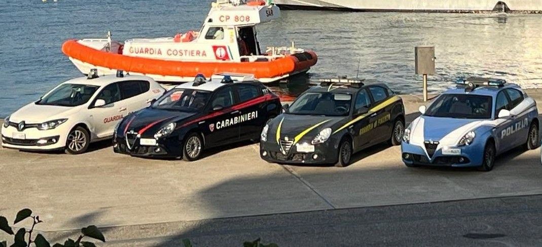 Costa degli Dei, controlli a raffica: ristorante sanzionato e 30 chili di cibo sequestrati