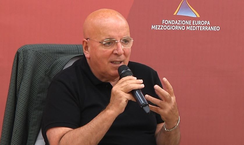 Il "ritorno" di Oliverio: «Ho un progetto, ma state tranquilli: non mi candido»