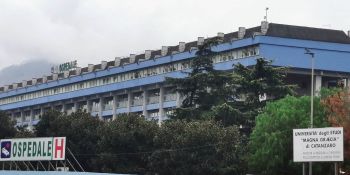 Polo universitario di Lamezia, stop alle iscrizioni per Scienze infermieristiche. Natrella: «Così si sbarra la strada ai giovani»