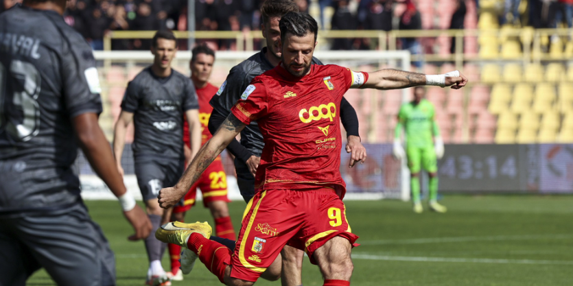 Catanzaro, tutto in una settimana: è il momento della verità