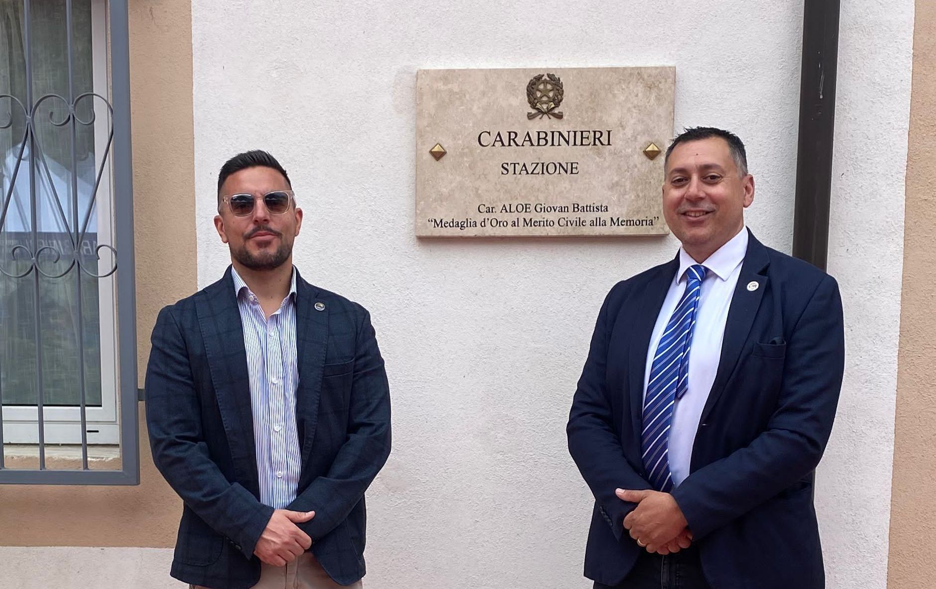 Carabiniere fuori servizio salva donna colpita da malore alla guida, il plauso dell’Usic Calabria