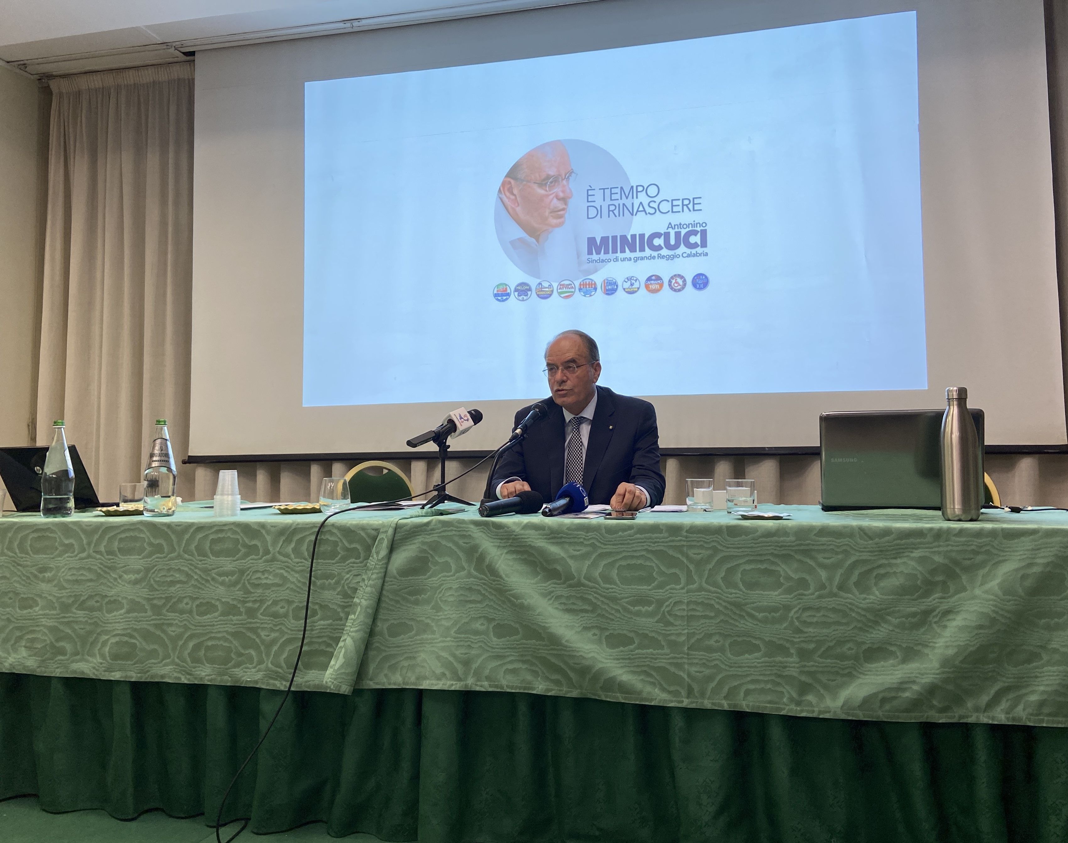 Minicuci: «Al ballottaggio continuità contro discontinuità» – VIDEO