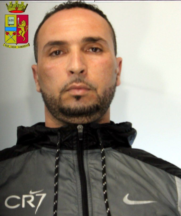 Picchiò e stuprò la moglie per anni, arrestato