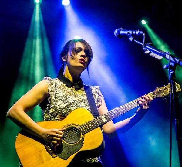 Carmen Consoli: «Nel secolo dell'usa e getta punto sulla musica d'autore»