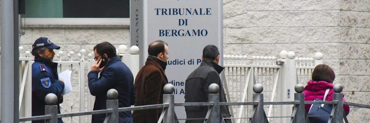 Avrebbe ucciso i suoi bimbi, in manette 27enne