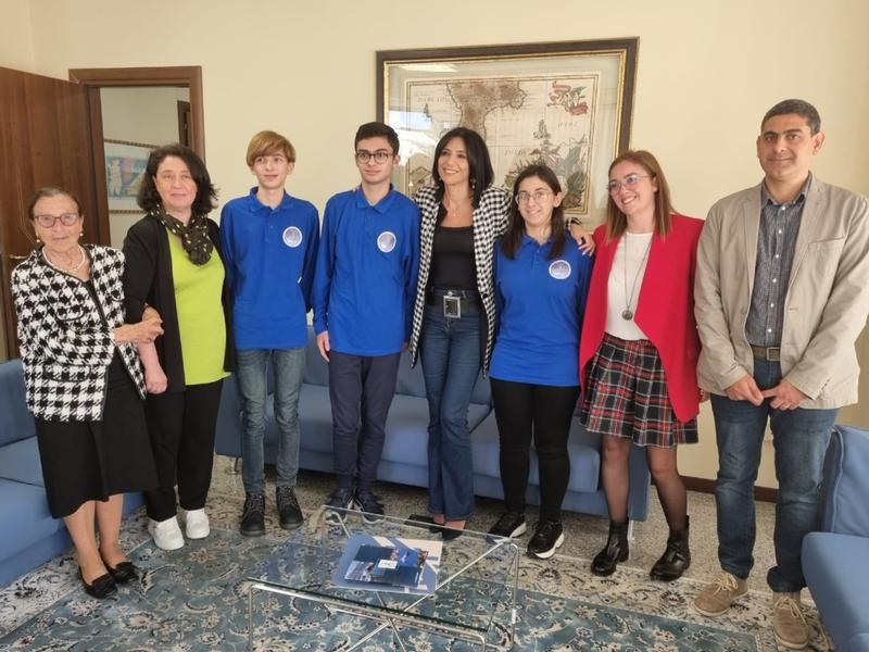 Studenti calabresi alle Olimpiadi di Astronomia. Princi: «Emblema di riscatto sociale»