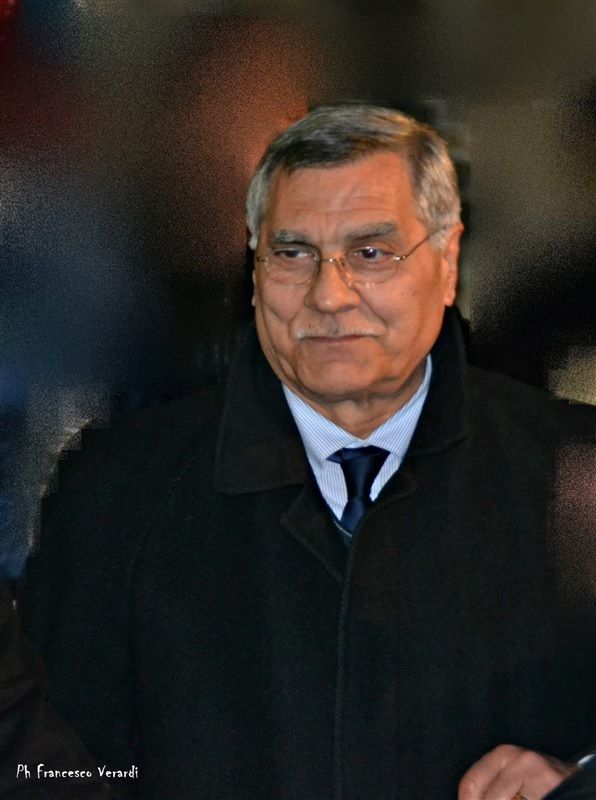 Migranti, il sindaco di Corigliano si chiama fuori