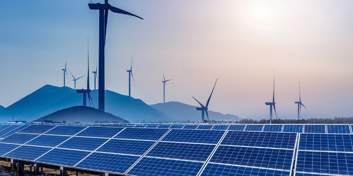 Da Petilia parte l’energia pulita per gli studenti d’Italia: il sostegno di Mediocredito Centrale