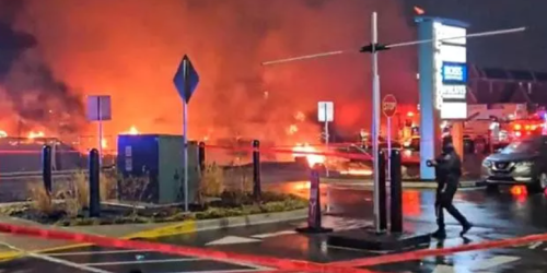 aereo Philadelphia sei morti