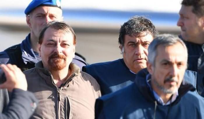 Confermato il trasferimento di Cesare Battisti nel carcere di Rossano