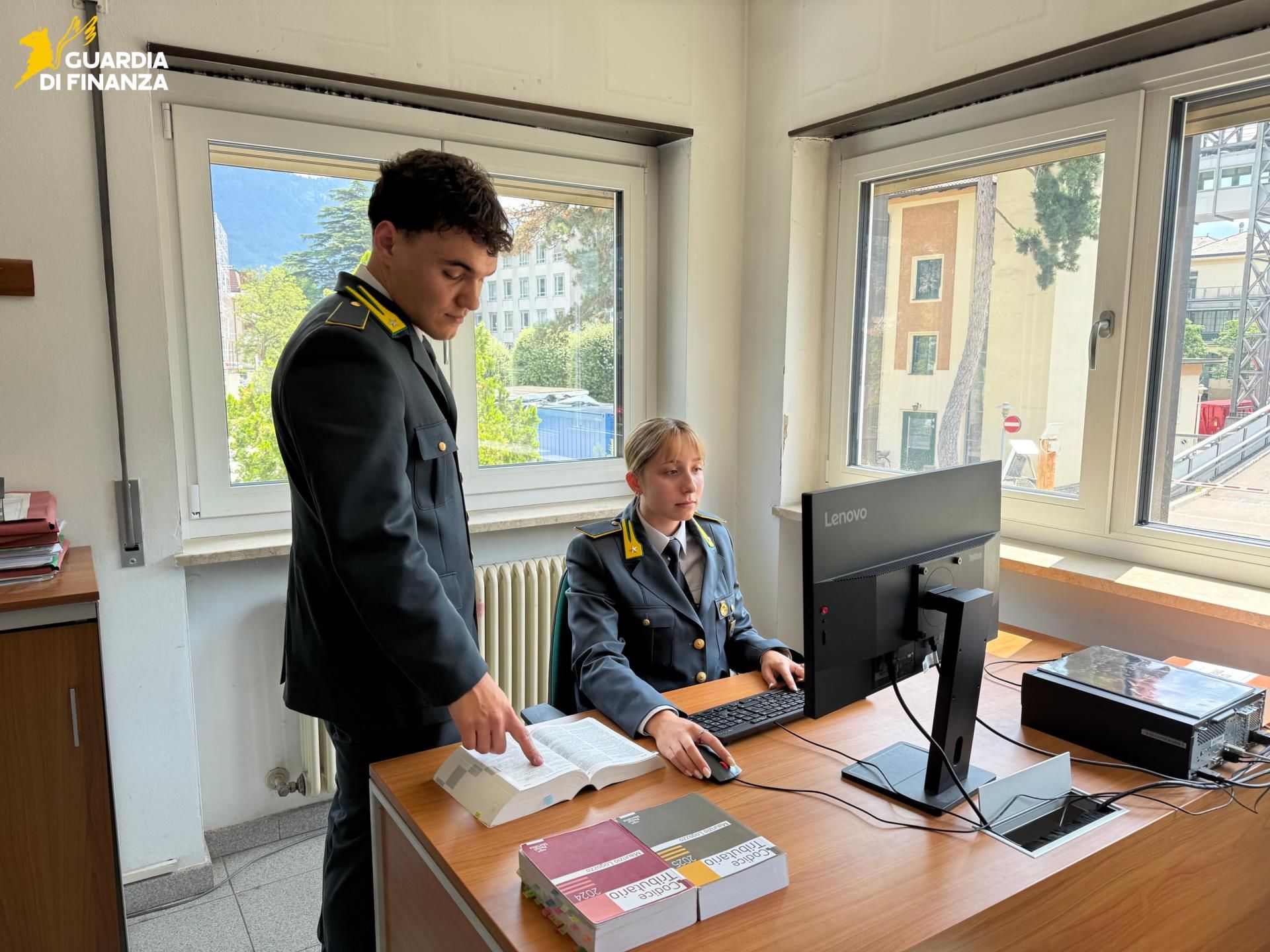 Business delle badanti sfruttate, 29 arresti. Blitz anche in Calabria – VIDEO