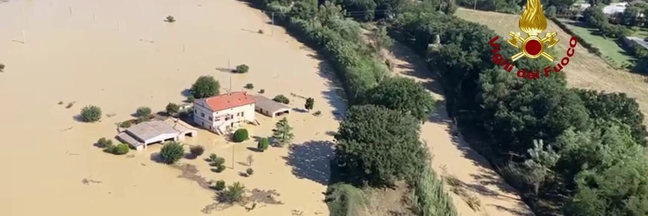 Alluvione nelle Marche, trovato un altro corpo. Il bilancio sale ad 11 vittime