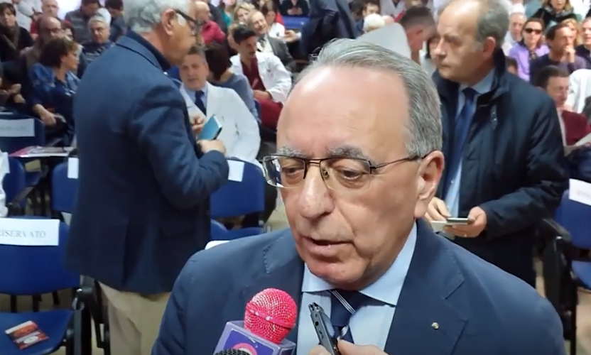 20.20 | Fase 2, Foti: «Non dobbiamo prestare il fianco al Covid con atteggiamenti sconsiderati»