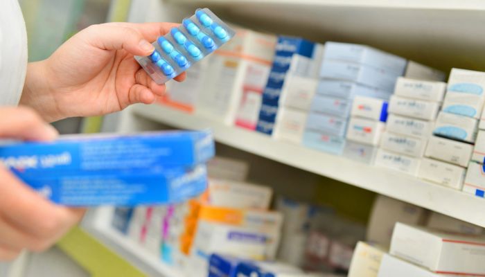 Infezioni resistenti agli antibiotici: in Italia 12mila morti l’anno