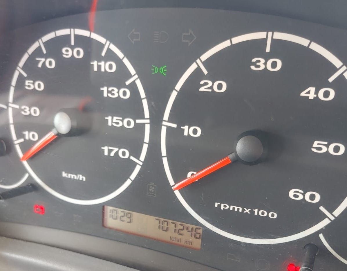 Nell’Asp di Catanzaro “nuove” ambulanze con 700mila chilometri