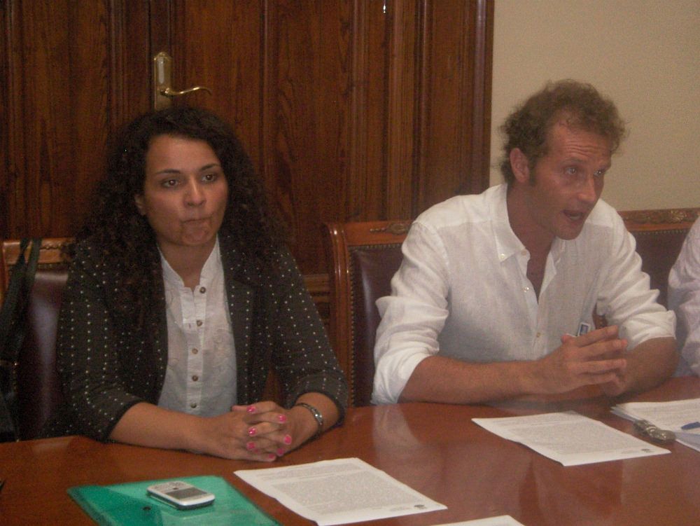 «Arena rescinda il contratto con la Multiservizi»