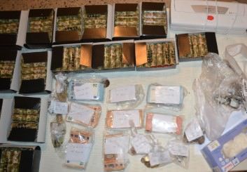 Reggio Calabria, sequestrati 14mila euro e 10 kg di petardi