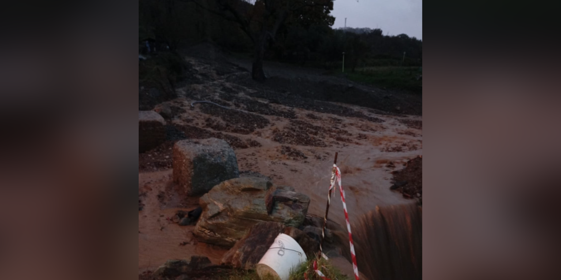 Maltempo in Calabria, danni e disagi nell’Alto Tirreno Cosentino. Allerta gialla anche nel Catanzarese e Vibonese – FOTO