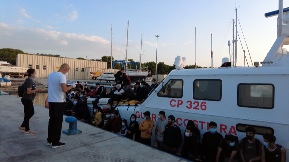 Due sbarchi in poche ore nel Reggino: arrivati 140 migranti