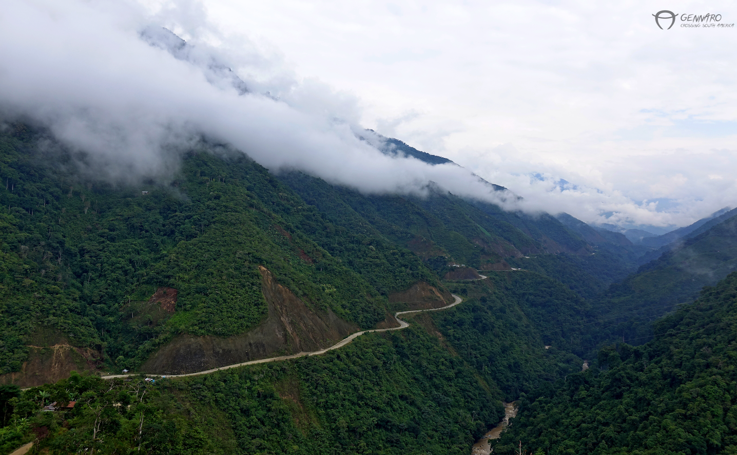 Il viaggio di Gennaro, in bici (da solo) sulle Ande