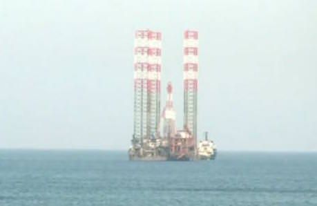 Crotone, i pescatori chiedono al Comune le royalties del metano