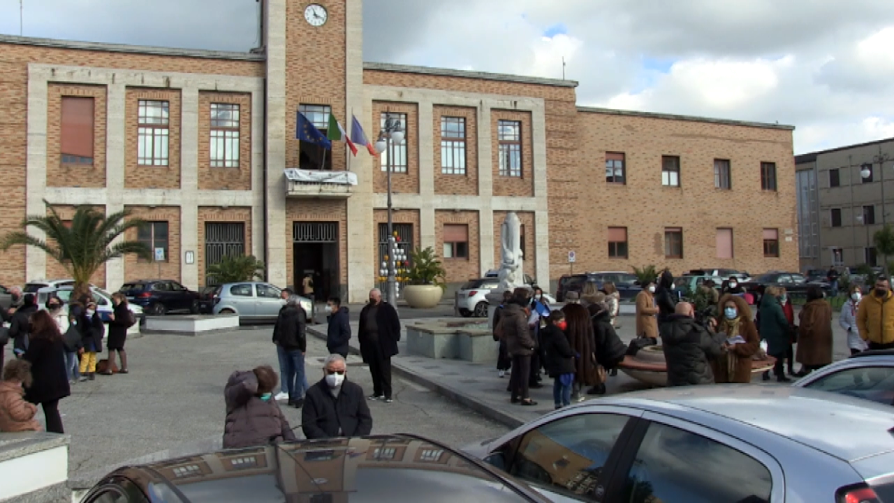 Terremoto, l’Istituto di geofisica e vulcanologia: «Possibili altre scosse di aftershock»