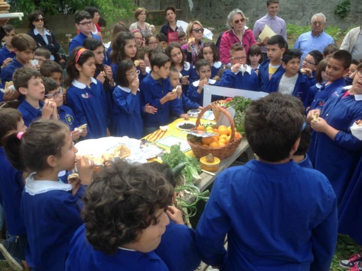 Giovani e sostenibilità nell'iniziativa "Orto in condotta"