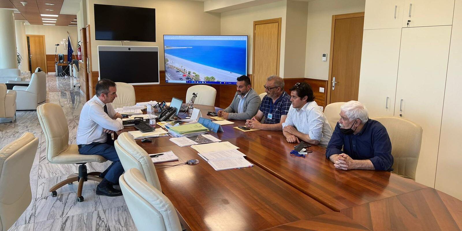 Terme Luigiane, Occhiuto incontra i sindaci di Acquappesa e Guardia: «Pronti a contribuire al rilancio»