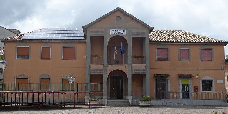 Spadola, in corsa due volti noti della politica cittadina