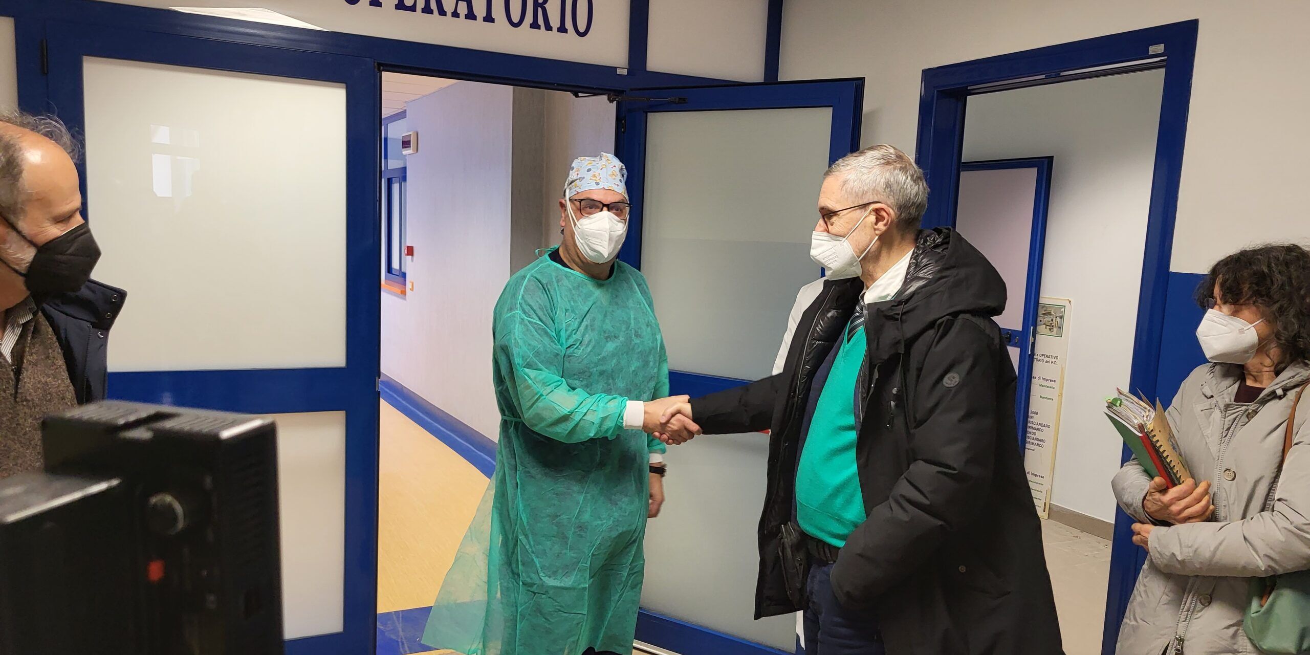 Ospedale di Castrovillari, sopralluogo di Laghi dopo la riapertura delle sale operatorie
