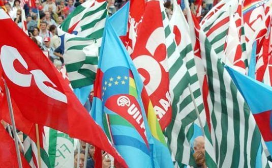 Cgil, Cisl e Uil: «Servono provvedimenti urgenti per la Calabria»