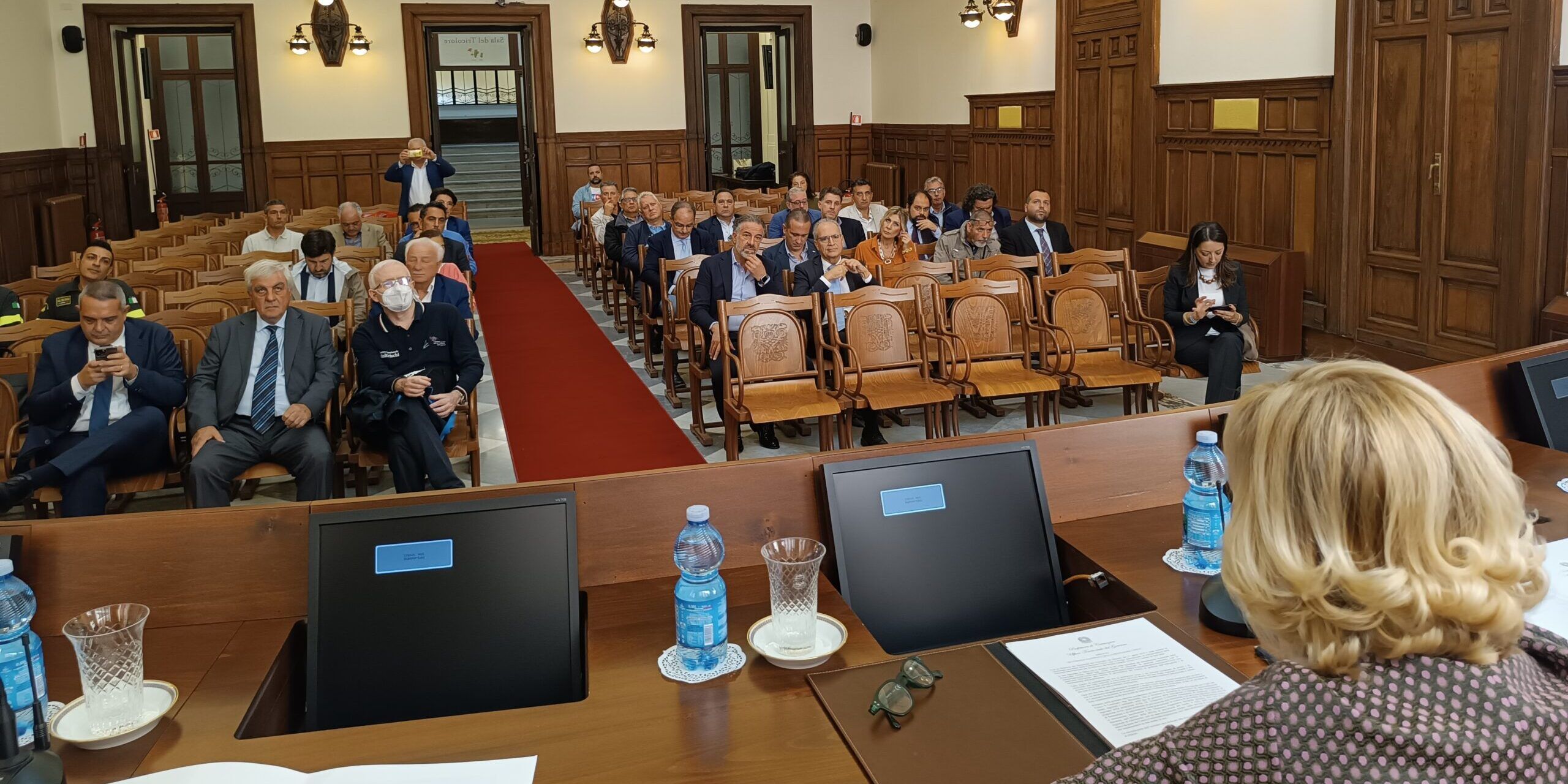 Protezione civile, istituzioni a confronto a Catanzaro. Ma i sindaci disertano – VIDEO