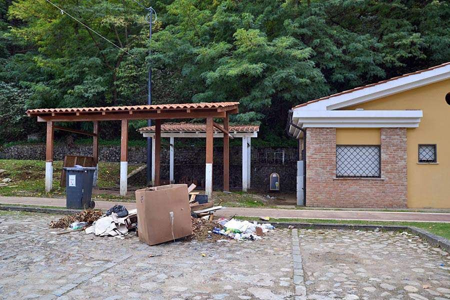 «Lungofiume boulevard dagli artisti alle discariche»