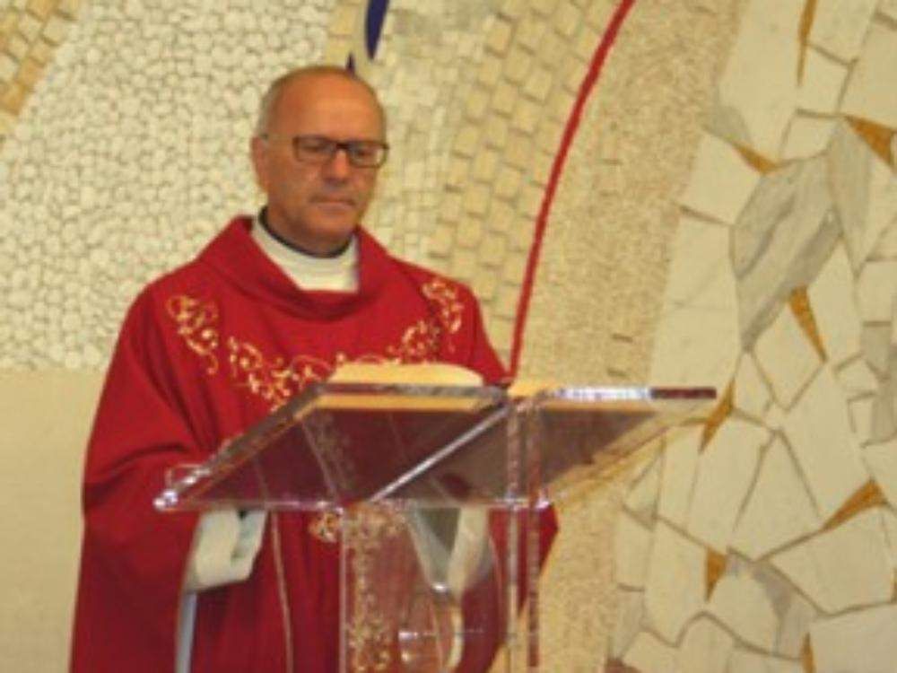 Galantino: «Ora i vescovi non lascino soli i preti»