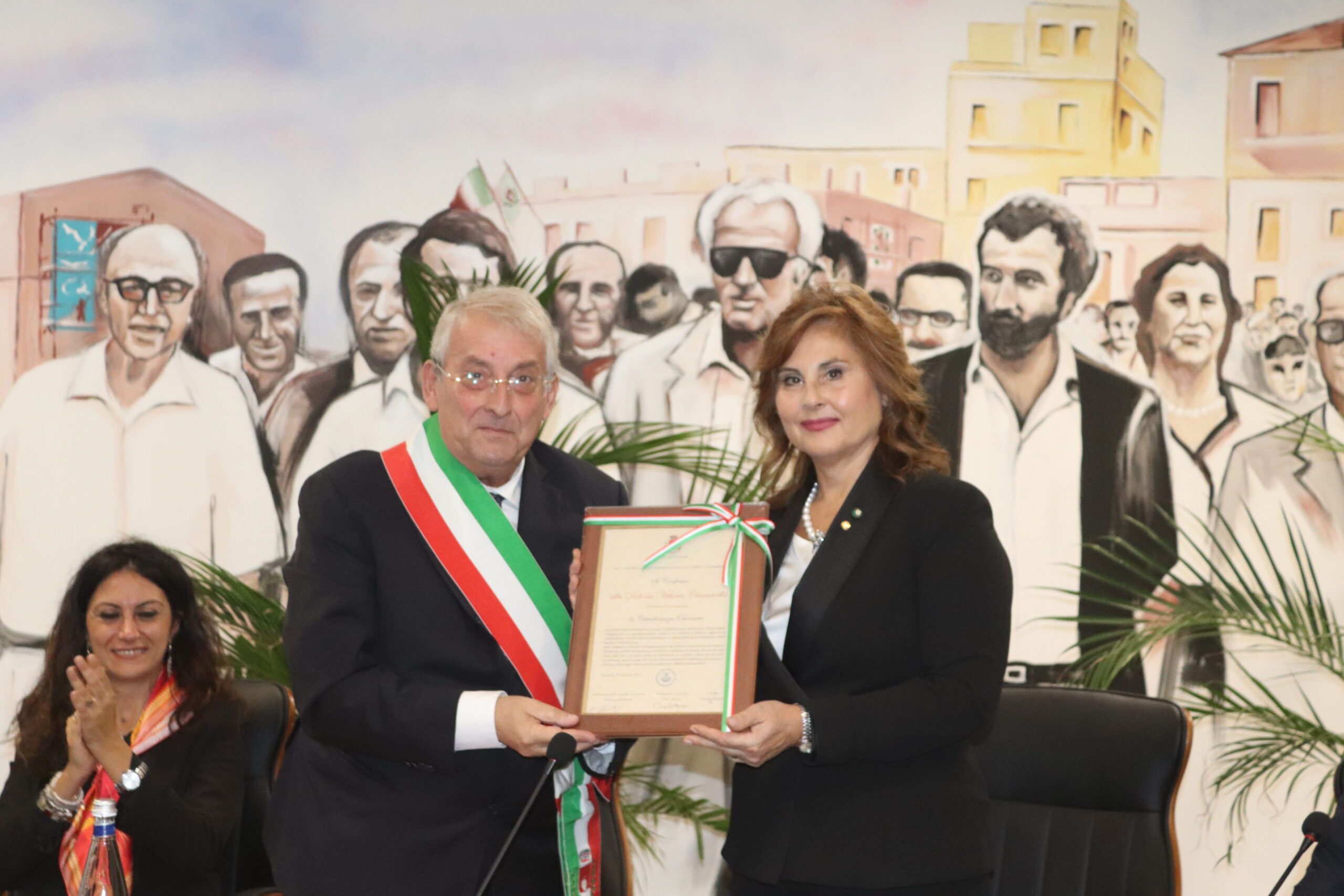 Diamante, cittadinanza onoraria al prefetto di Cosenza Ciaramella