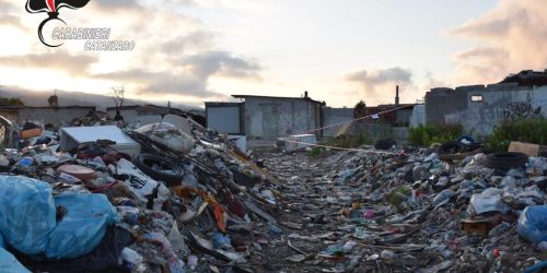 rifiuti campo rom scordovillo