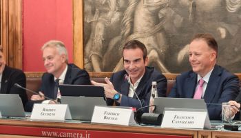 La Calabria del vino alla Camera: quest’anno “Vinitaly and the City” raddoppia tra Sibari e Reggio