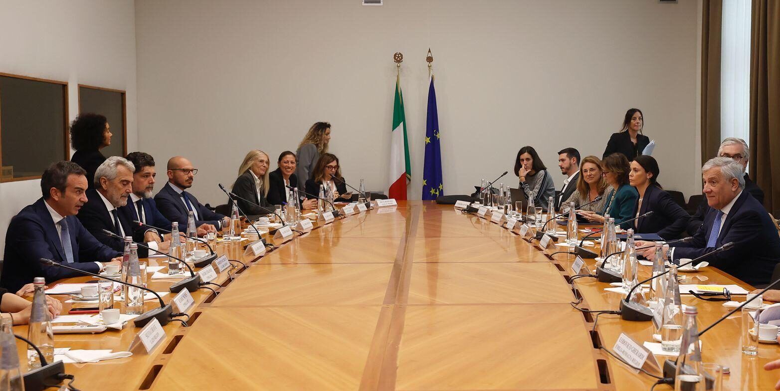 Mediterraneo, Occhiuto rilancia la macroregione. L’ok di Tajani: «Scriverò a Borrell»