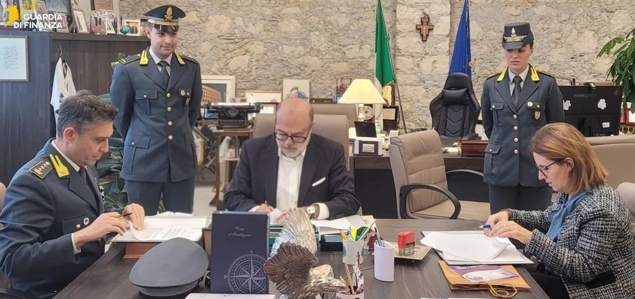Lotta agli illeciti penal-tributari a Catanzaro e Lamezia: firmati due protocolli d’intesa