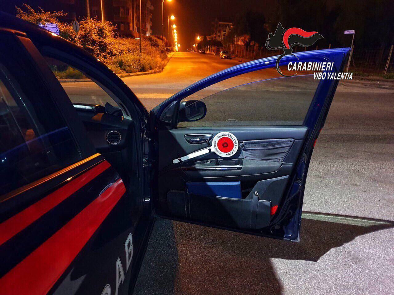 Sfugge ai controlli, inseguito e fermato giovane del vibonese