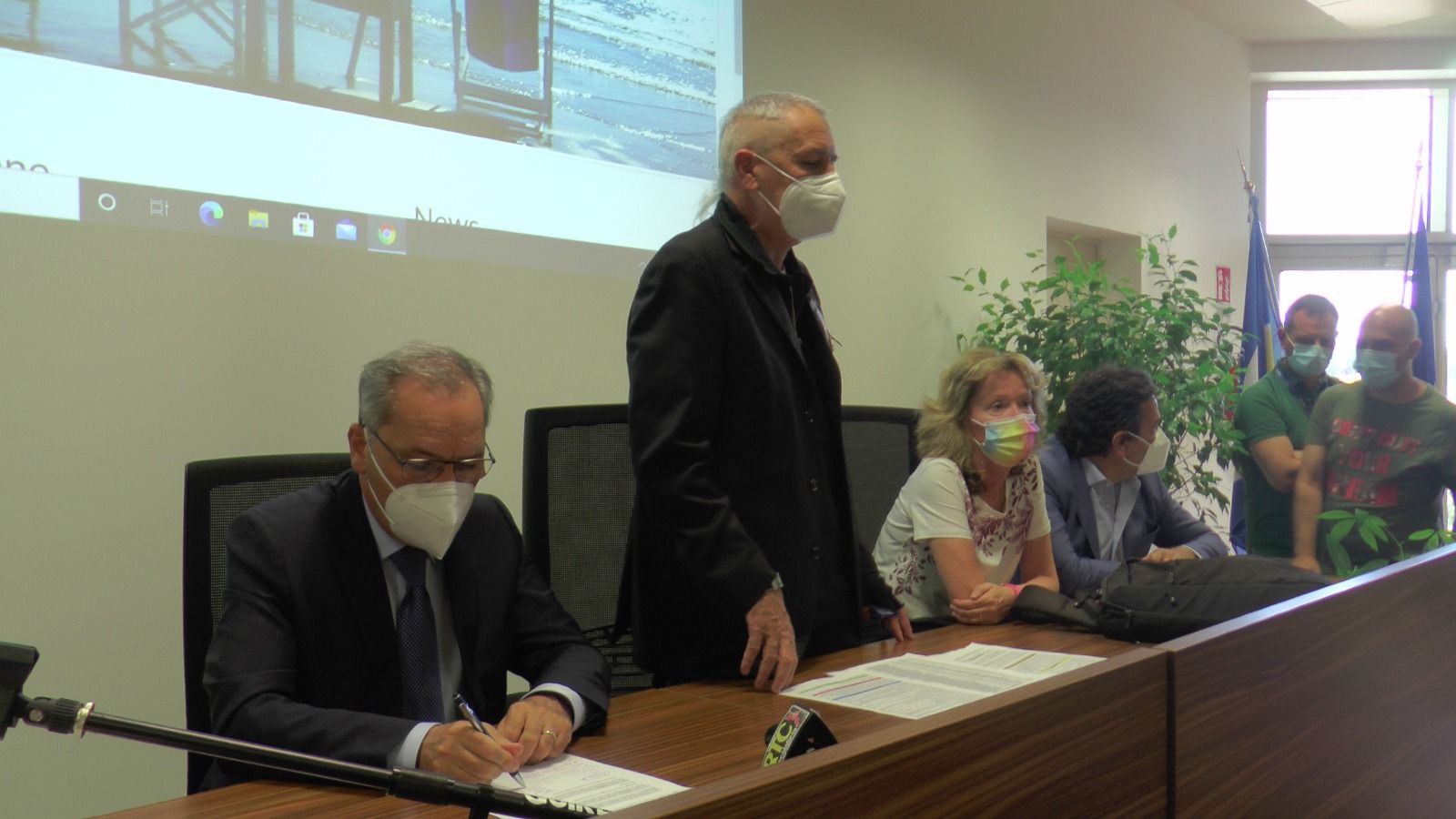 Depurazione, la “cura” De Caprio: al via 125 interventi, e gestione a Sorical