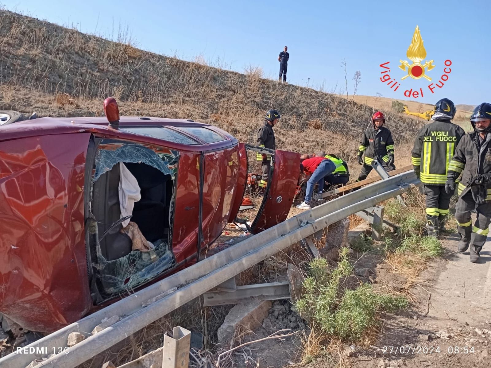 Auto si ribalta a Cutro, interviene l’elisoccorso