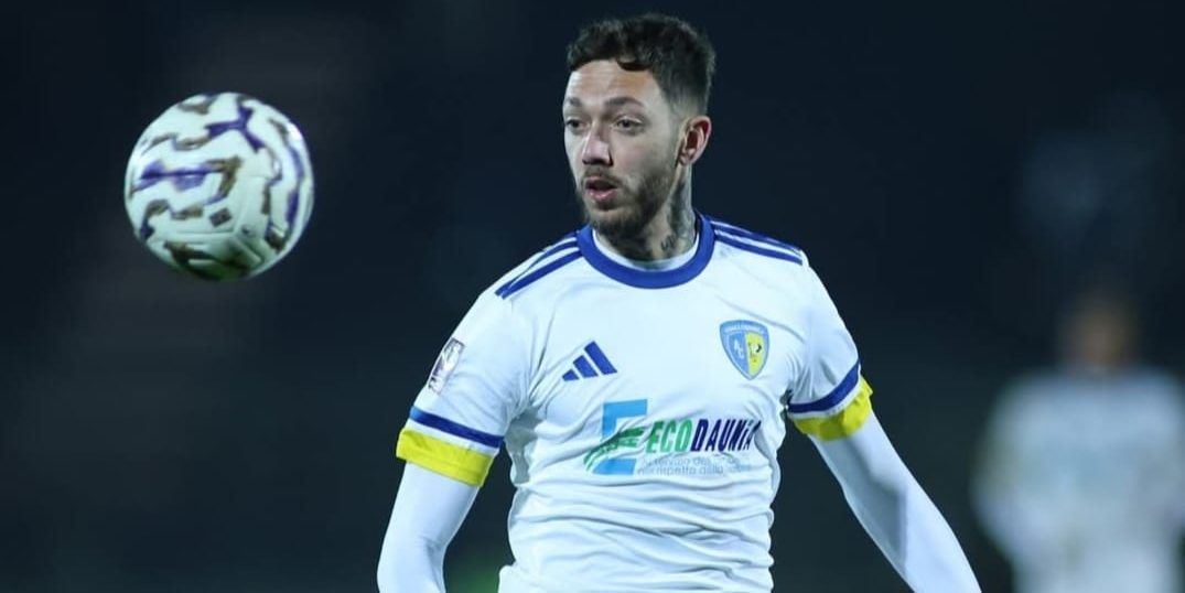 Cosenza calcio in attesa dei primi rinforzi, il Crotone valuta sacrifici