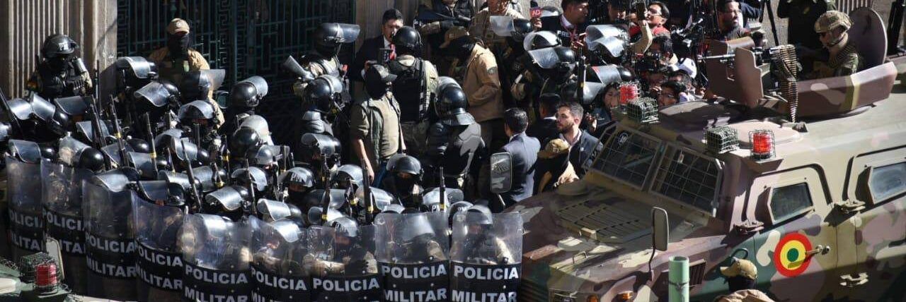 Colpo di Stato in Bolivia, militari nel palazzo del governo