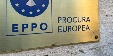 Fondi per ricerche mai fatte, indagati docenti universitari