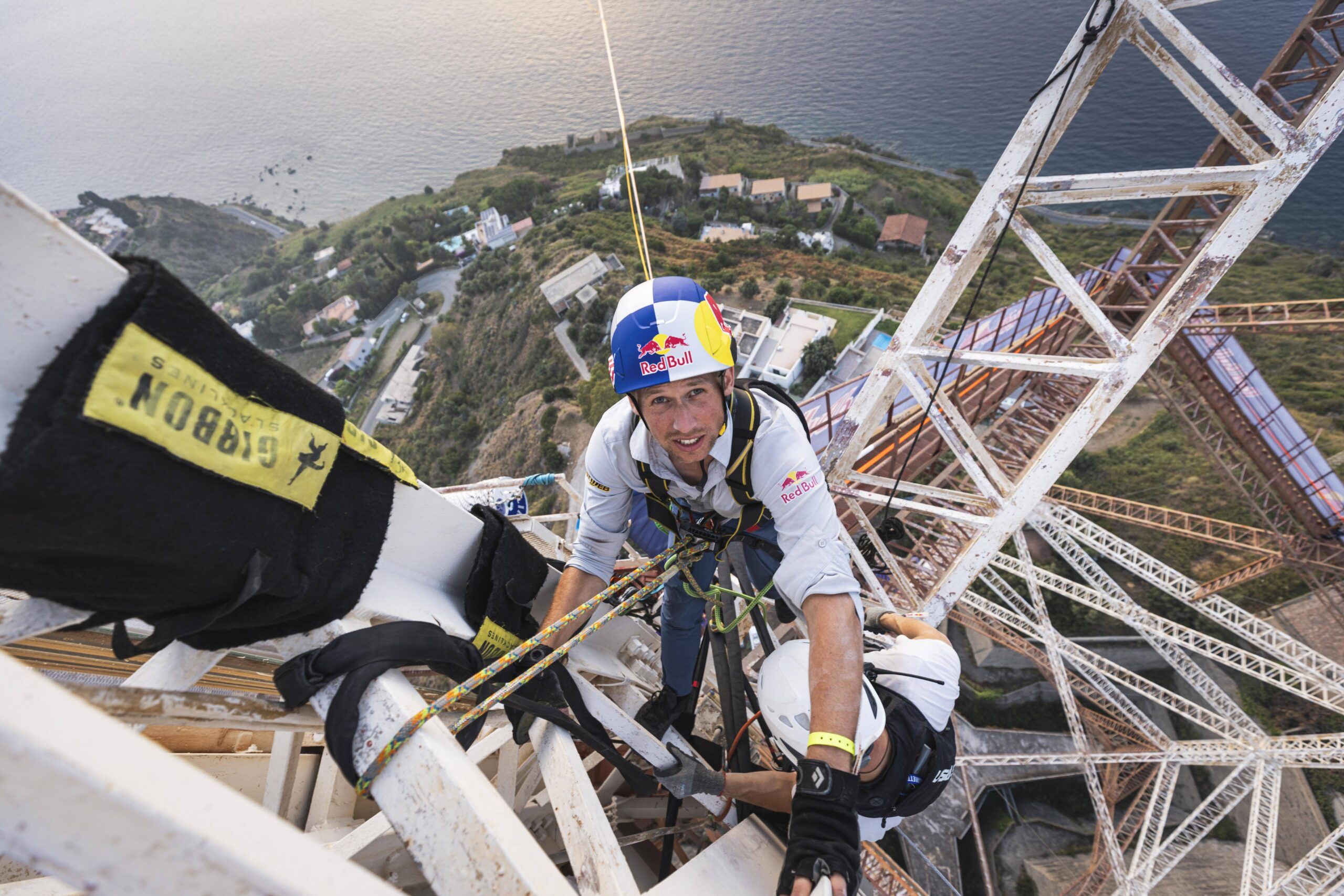 L’attesa è finita: domani Jaan Roose attraverserà lo Stretto di Messina – VIDEO E FOTO