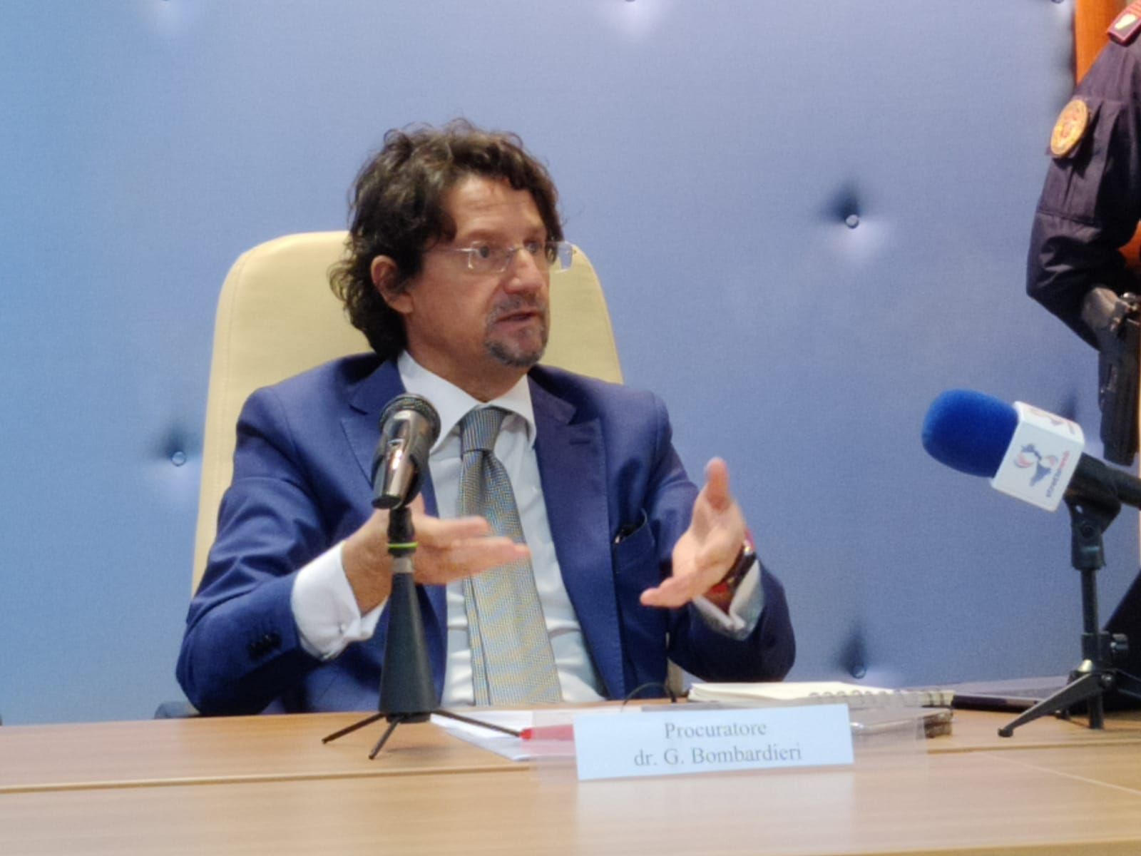 Sequestro di cocaina in Uruguay, gli arrestati sono tre. Tutti coinvolti in inchieste della Dda di Reggio – NOMI