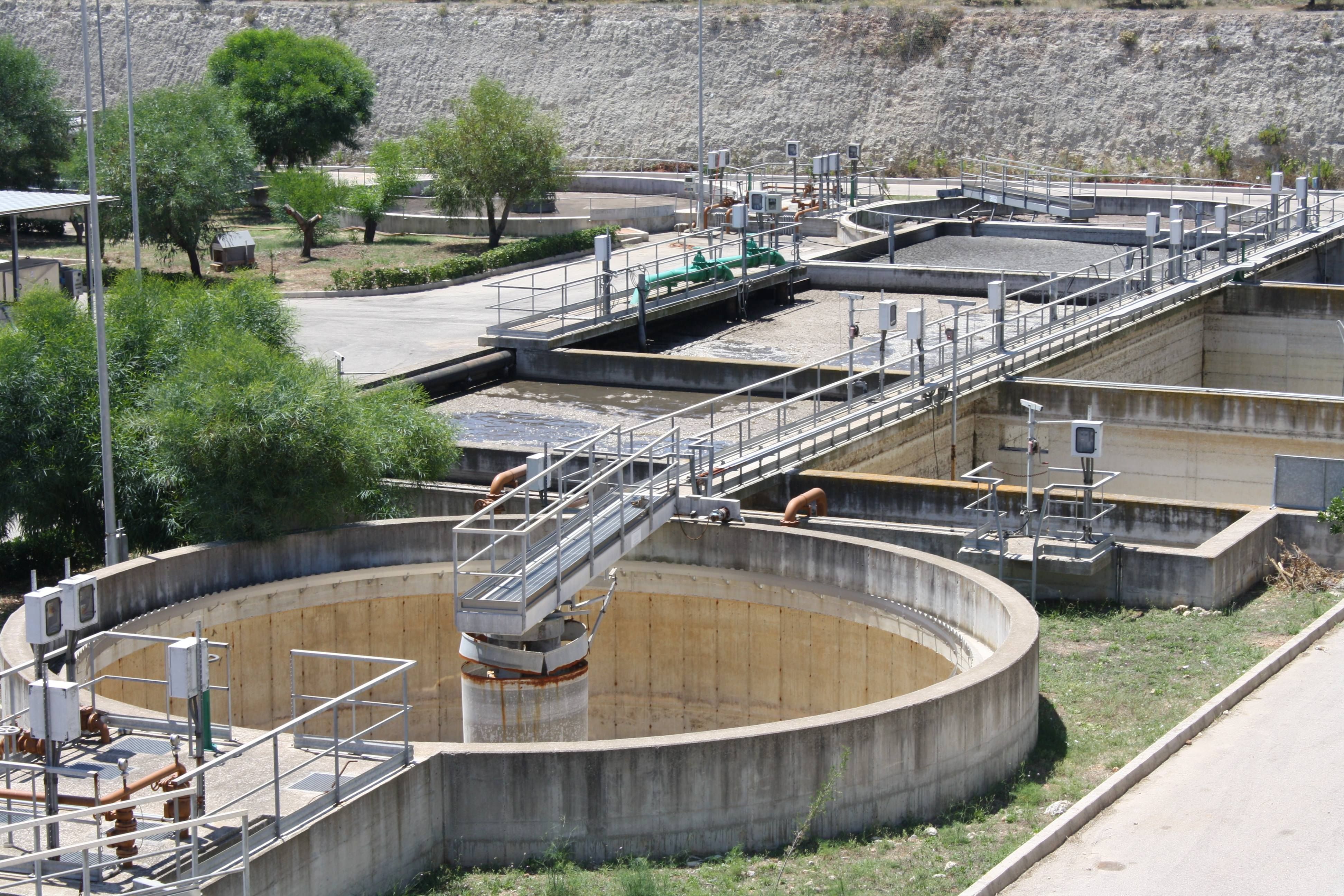 Depurazione, sette sindaci replicano a Ferro e difendono Censore